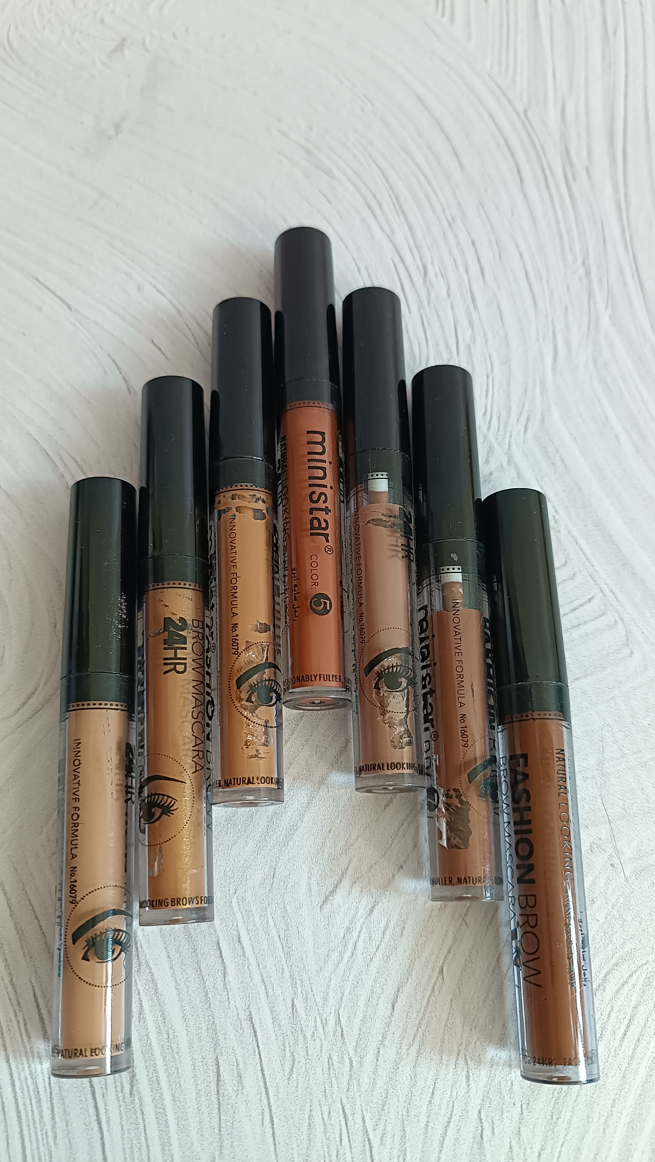 ریمل ابرو رنگی